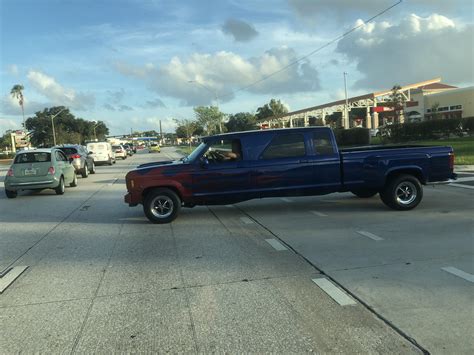 Dually extended crew cab Ford Ranger : r/DiWHY