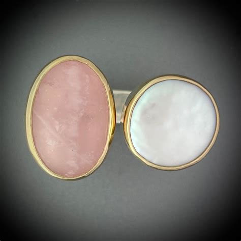 pearl and rose quartz ring