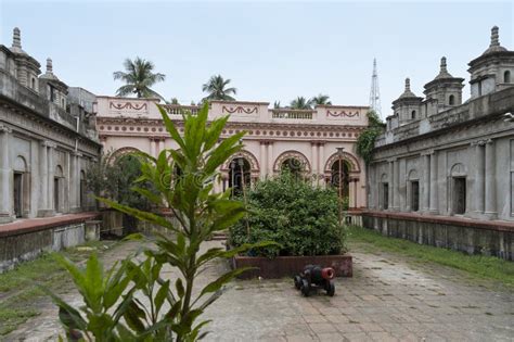 Andul Rajbarhi , a Palace or Rajbari Near Kolkata in Andul. Heritage Site Editorial Photo ...