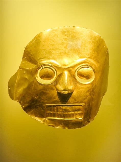 Gold Artifact, Pre-Columbian Artefact, Museo De Oro, Gold Museum, Bogota, Colombia Editorial ...