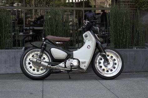 2021 Honda Super Cub 125 Review / Specs | Buyer's Guide