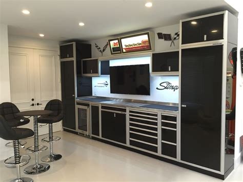 Gallery of Garage & Shop Aluminum Cabinets | Moduline