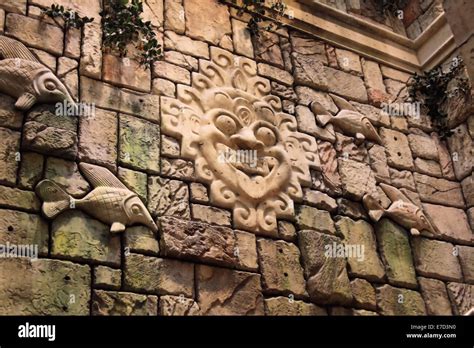 MAYAN WALL ART SCULPTURED Stock Photo - Alamy