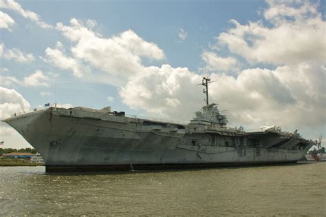 USS Yorktown (CV-10) Asbestos Exposure | Navy Vets & Mesothelioma | MesotheliomaHelp.org