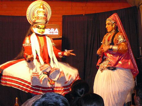 SHRINGAR COSTUMES: KATHAKALI DANCE COSTUMES