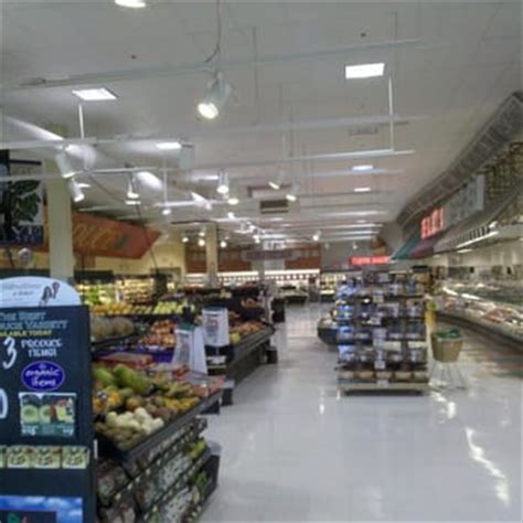 Harris Teeter - CLOSED - Grocery - 105 W NC Hwy 54, Durham, NC - Phone ...