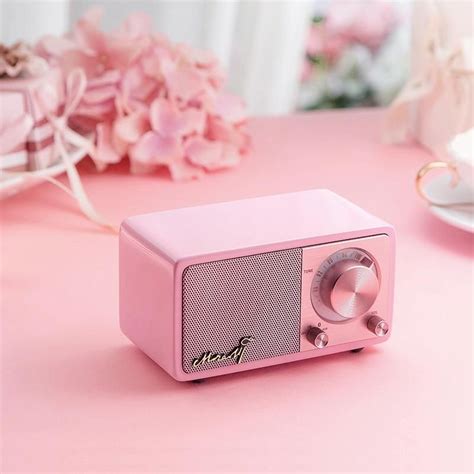 MOZART High quality mini bluetooth wireless speaker with radio - Pink | Portable mini speaker ...