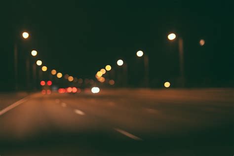 Gambar Gambar Cahaya Lintas Malam Jalan Raya Jembatan Penyeberangan Pemandangan Kota di Rebanas ...