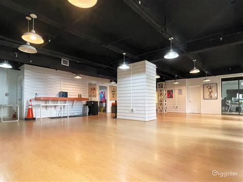 State of the Art and Innovative Miami Studio | Rent this location on Giggster