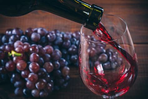 Types of Red Wine – 7 Classic Grape Varieties to Know About | Liquid Mirror Wine Lovers Blog