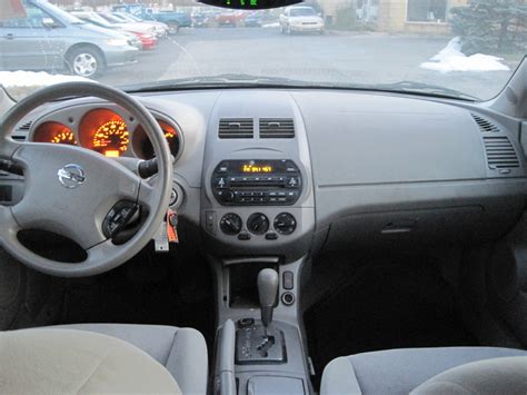 2002 Nissan Altima - Interior Pictures - CarGurus