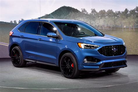 2019 Ford Edge ST Brings A Class-Leading Twin-Turbo V6 To Detroit | Carscoops