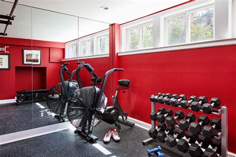 10 Innovative Gym Wall Design Ideas to Revamp Your Workout Space – Boost Your Motivation Now!