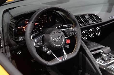 Audi R8 Spyder debuts New York Auto Show