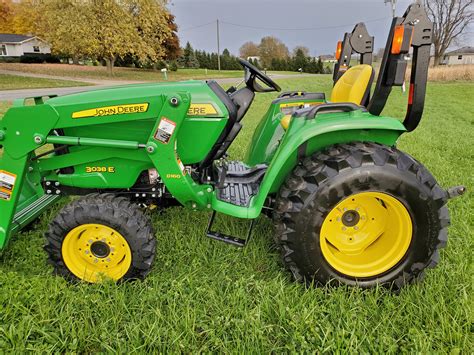 2015 John Deere 3038E, 38hp, Compact Tractor & Loader - ReGreen Equipment