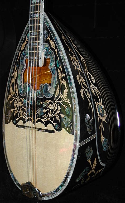 Instruments « Bouzouki