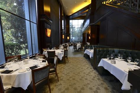 Del Frisco’s Double Eagle Steakhouse – Virtual Restaurant Concierge