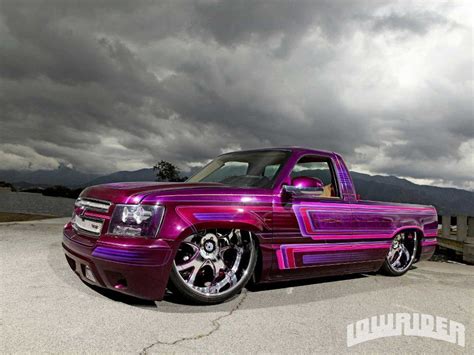 custom paint jobs on trucks - Ariel Felton