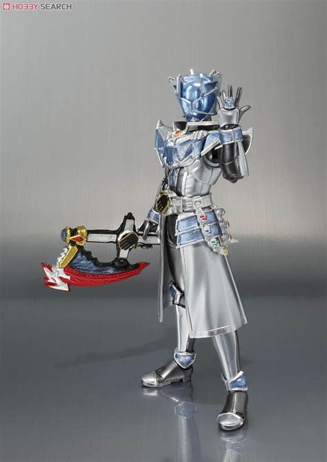 Kamen Rider Meisters: SH Figuarts - Kamen Rider Wizard (Infinity Style)