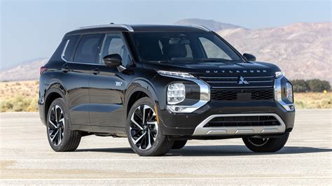 2024 Mitsubishi Outlander Hybrid Prices, Reviews, and Photos - MotorTrend