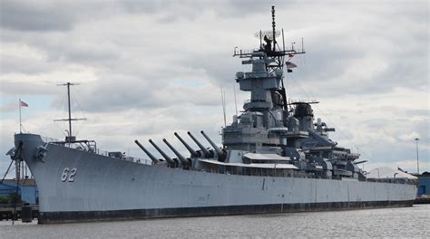 The U.S. Navy Almost Built a Monster Battleship Like No Other (So What ...