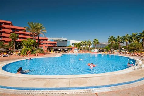 Fuengirola Beach - Fuengirola Hotels | Jet2holidays