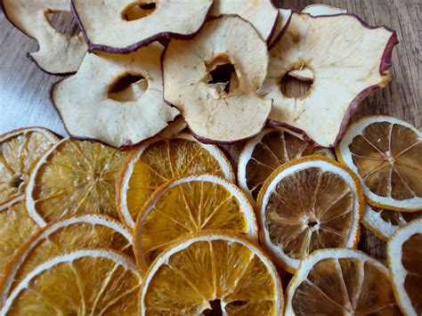 Dried Lemon Slices, Dried Natural Fruits, Dried Lemon for Warm Drinks ...