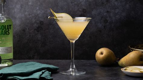 Elderflower Pear Martini Cocktail Recipe