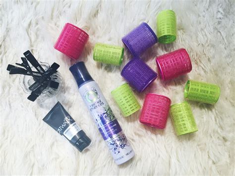 How To Use Velcro Hair Rollers — Because These Old School Gems Should Be Your New BFF