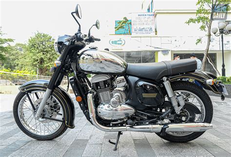 Jawa Classic 300 2021 – “Xế cổ Đông Âu” có giá hơn 150 triệu đồng tại VN