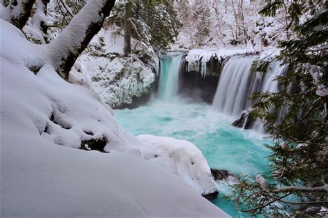 Snow Waterfall Wallpapers - Wallpaper Cave