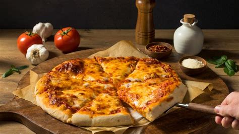 Pizza is the 'most expensive' in these 9 states | Fox Business