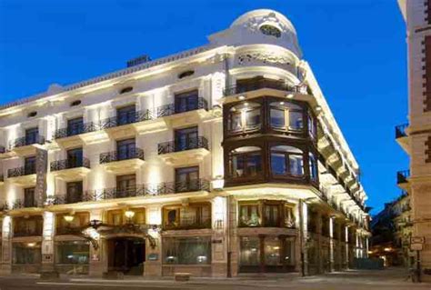 Top 10 Luxury Hotels in Valencia Spain - Helios7.com