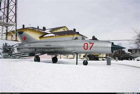 Mikoyan-Gurevich MiG-21SMT - Russia - Air Force | Aviation Photo #4918637 | Airliners.net