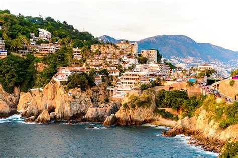 Acapulco Travel Guide - What to do in Acapulco - Tourist Journey