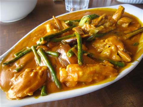 Easy Chicken Kare-Kare Recipe – Kusina Master Recipes