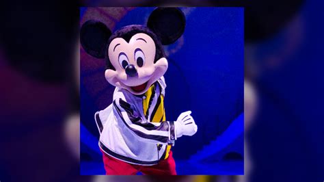 Disney On Ice cast member talks about performing and favorite character | KVEO-TV