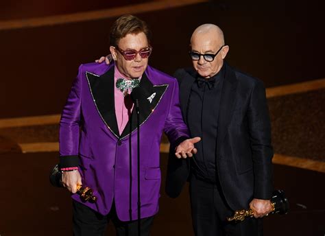 Oscars 2020: Elton John Wins a Second Oscar for His Rocketman Song | Vanity Fair