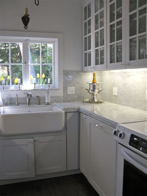 IMG_6057 Carrara Marble countertops and back splash, Hugh Comstock's "Curtain Call," Carmel ...