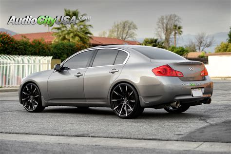 2007 Infiniti G35 Sedan on 22" Lexani CSS 15 MBT black machine