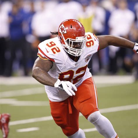 Dontari Poe Reportedly Targeted by Falcons, Colts, 49ers, Multiple Other Teams | News, Scores ...