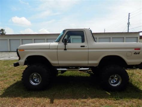 Sell used 1979 Ford Bronco 4x4 Lifted in Front Royal, Virginia, United States, for US $9,500.00