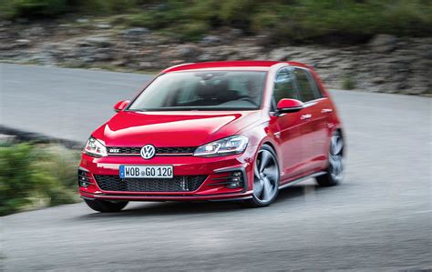 VW Golf GTI 2017 Mk7 facelift review | CAR Magazine