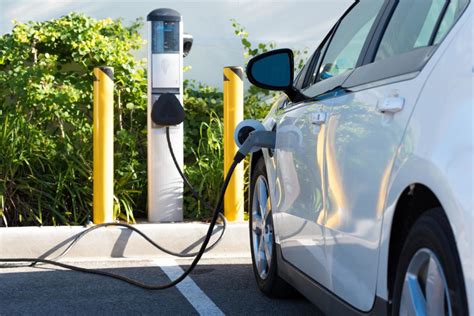 Electric Car Charging Stations in California: Growth, Laws, and New ...