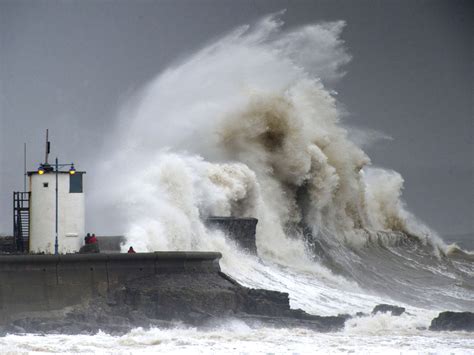 UK weather: No respite from storms set to continue into next week | The Independent | The ...