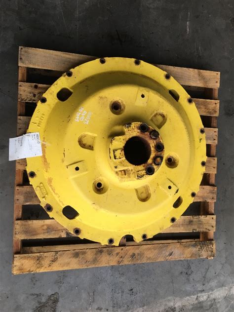 R49860 - John Deere 4640 Cast Wheel | Bootheel Tractor Parts