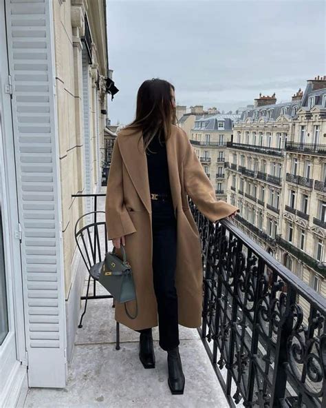 How to Dress like a Parisian in Winter: What NOT to wear in Paris! + Packing List - Fabulous You ...