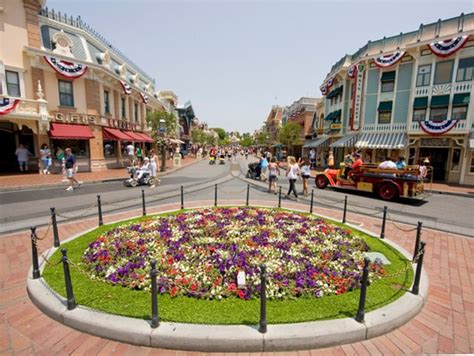 The New Sounds of Main Street, U.S.A., at Disneyland Park | Disney Parks Blog