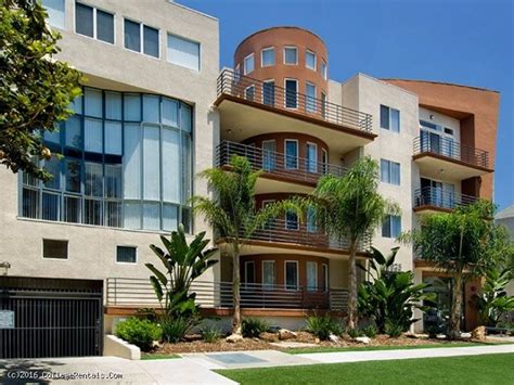 Avalon Studio City Off-Campus De Vry University Housing | College Rentals