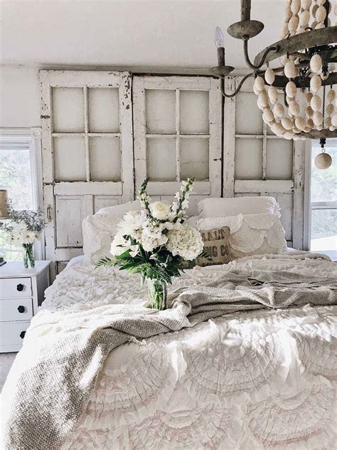 Refreshing French Country Bedroom Ideas